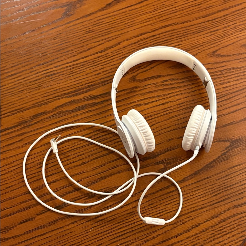 Beats by Dre On-Ear Headphones in White